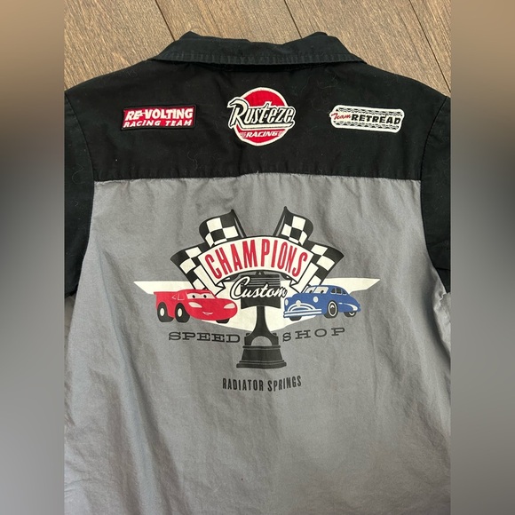 Disney parks authentic cars button down t shirt size‎ small - Picture 5 of 5